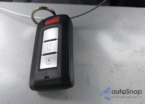 2019 Mitsubishi Outlander Se z USA, uszkodzony, nr VIN JA4AD3A30KZ003816